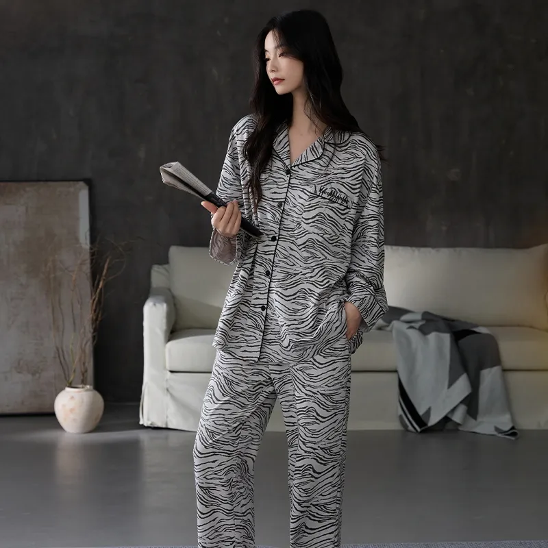 MIIOW Trend Party Series Pajama Set Women's Shopping Bag-6