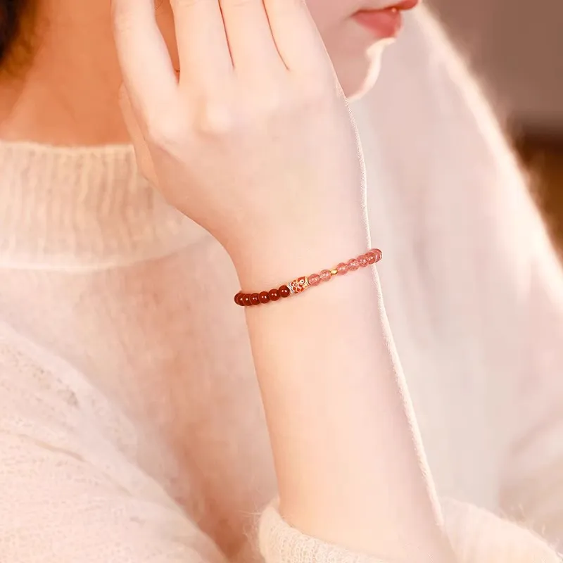 Dora Skewers Cinnabar Bracelets Unisex-2