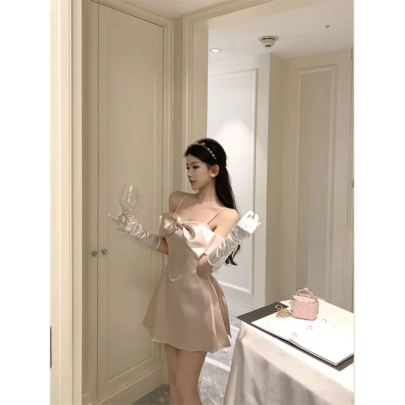 KUNZHUDAXIANG Short Sleeved Dress Women's-5