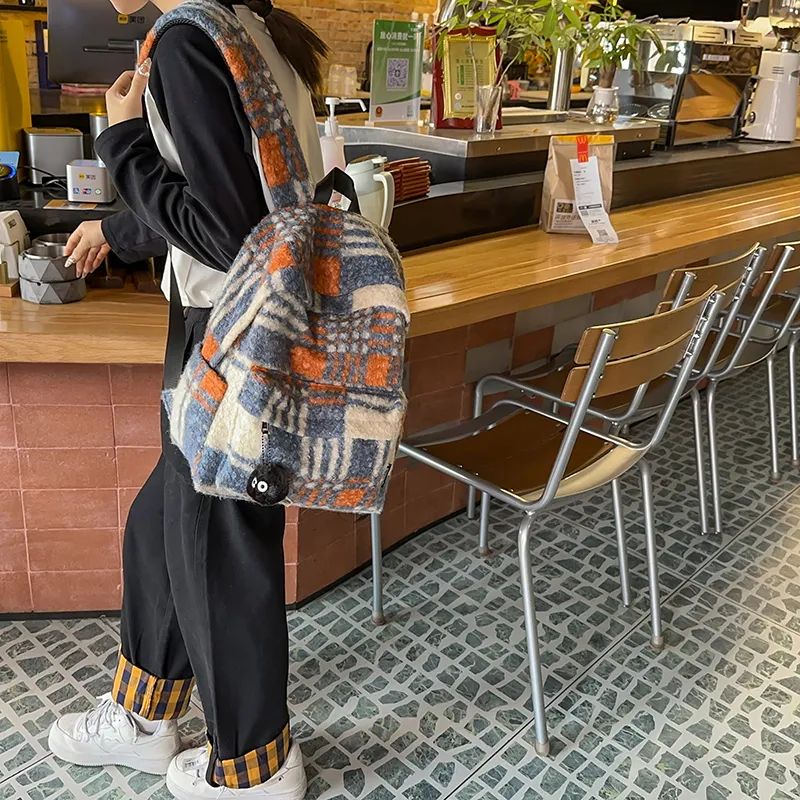 DCLOUD Woolen Backpack Large Size Unisex Black/Blue Orange/Gray Blue/White Green/Blue Purple-8