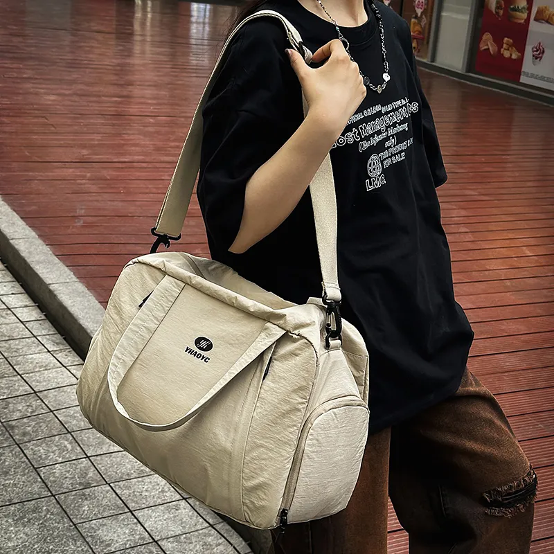 DCLOUD Nylon Travel Bag Unisex Ecru/Black-4