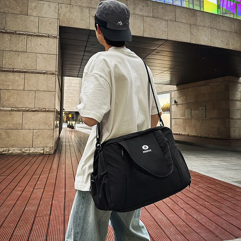 DCLOUD Nylon Travel Bag Unisex Ecru/Black-10