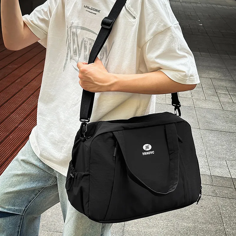 DCLOUD Nylon Travel Bag Unisex Ecru/Black-9