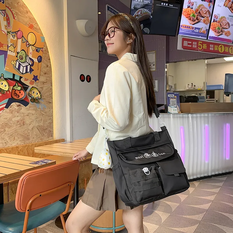 PULUWIRR Nylon Shoulder Bag Women's Multicolor-8