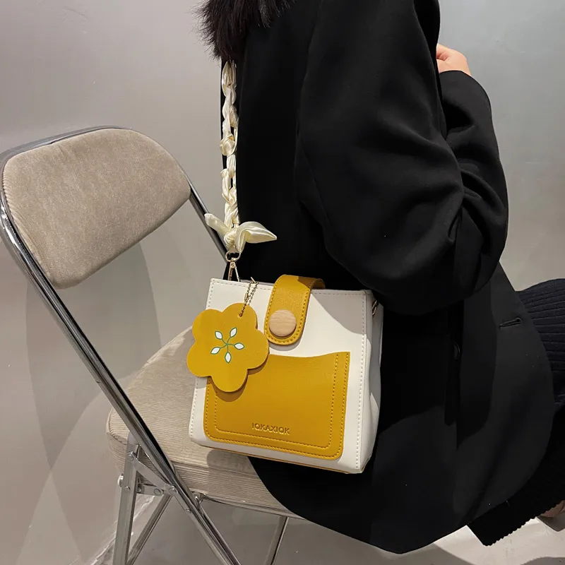 DCLOUD PU Crossbody Bag Women's Ecru/Yellow/Green/Black/Red/Orange-12
