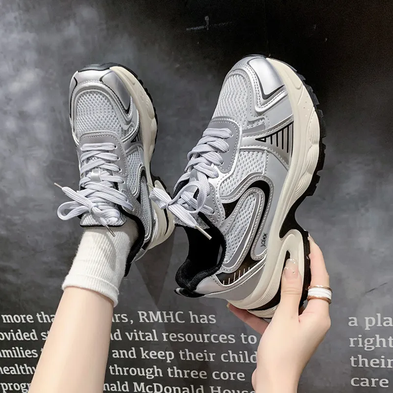 Yalu Abrasion Resistant Low Top Chunky Sneakers Women's-3