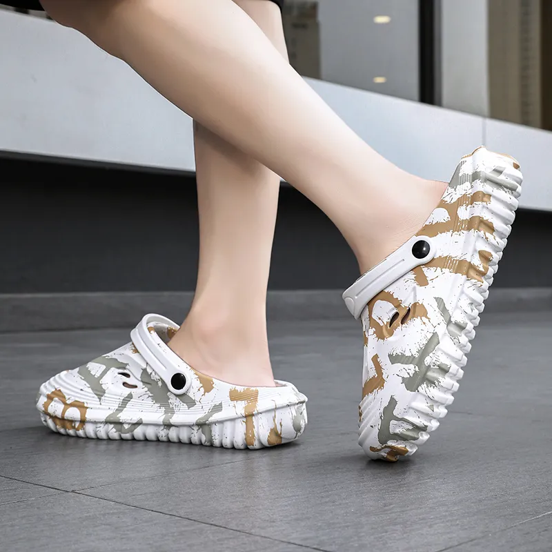 Yalu Clogs Unisex-8