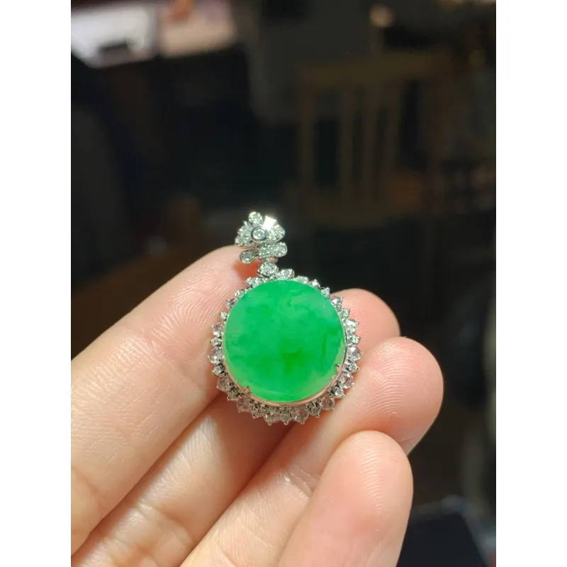 Bracelet Great Demon King Liu Yidao Ice Glutinous Jadeite Pendants Unisex-1