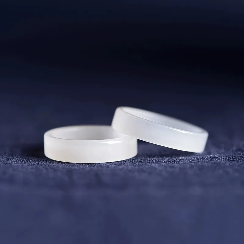 Zhen Yu Zhen Pin Hetian Jade Rings White Jade/Pale Greenish White Jade Unisex-1
