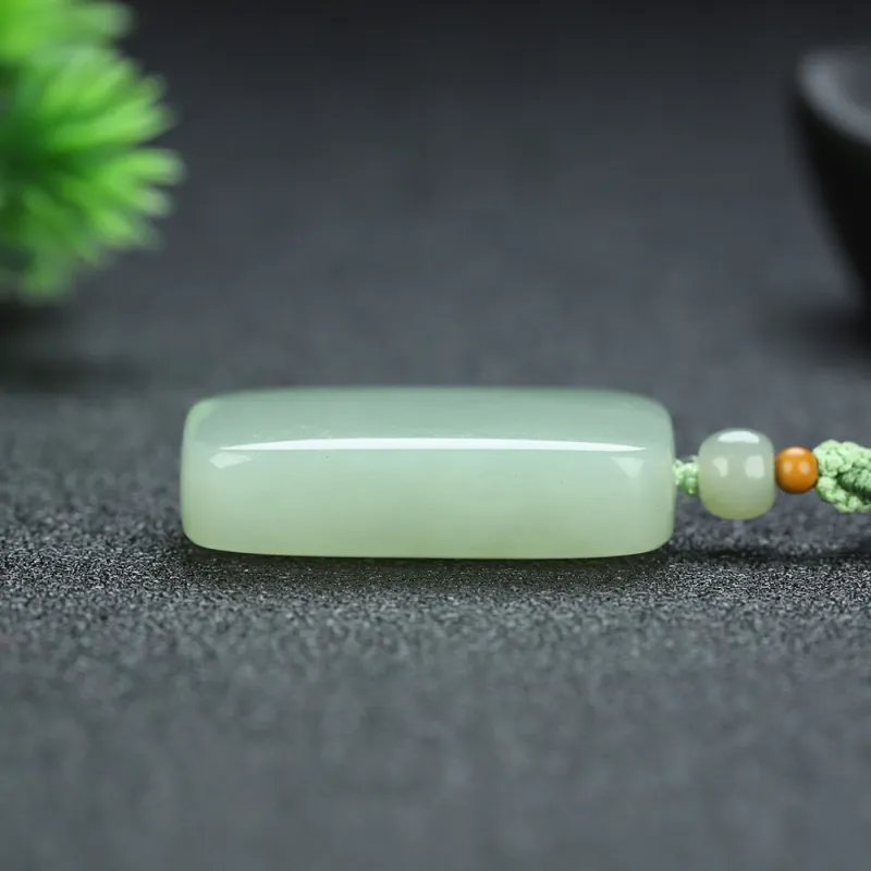 Zhen Yu Zhen Pin Pendants Green Jade Unisex-3