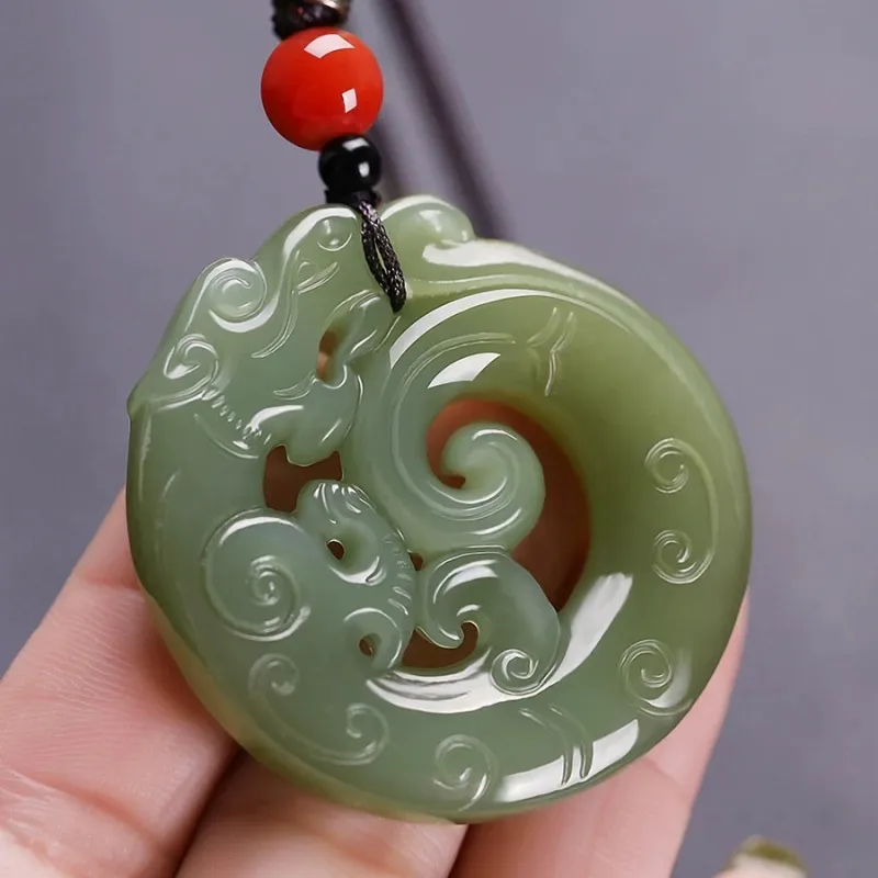 Zhen Yu Zhen Pin Hetian Jade Necklaces Green Jade Unisex-1