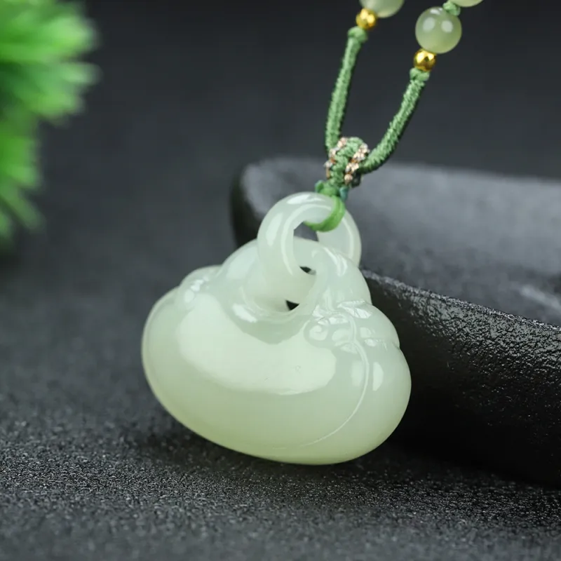 Zhen Yu Zhen Pin Pendants Pale Greenish White Jade Unisex-1