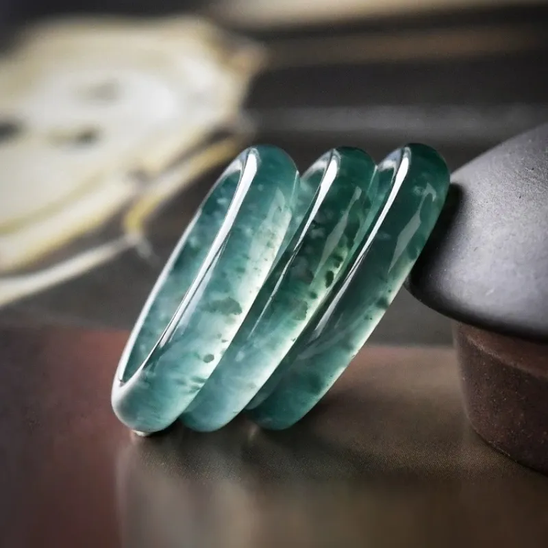 Zhen Yu Zhen Pin Ice Glutinous Jadeite Rings Unisex-1