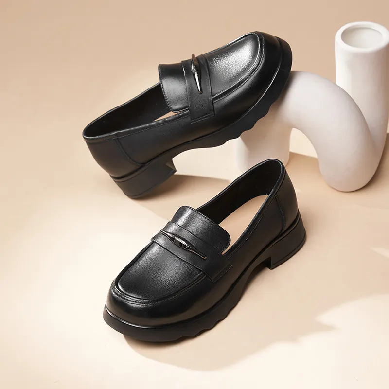AOKANG Loafers Women's Black/Ecru-5