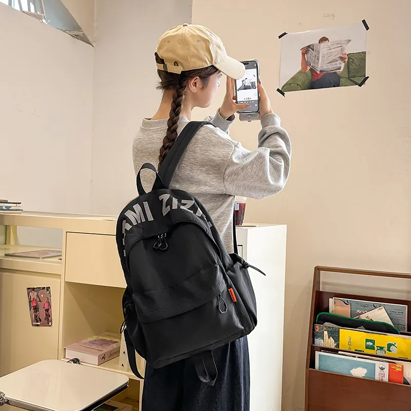 WICKBUEN Nylon Backpack Regular Unisex White/Black/Red/Green-7