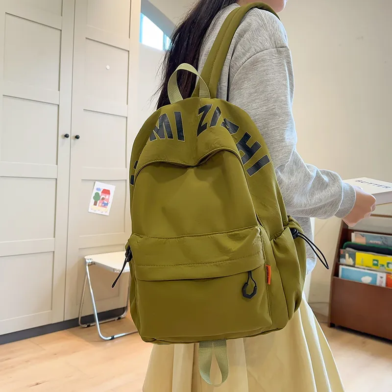 WICKBUEN Nylon Backpack Regular Unisex White/Black/Red/Green-26