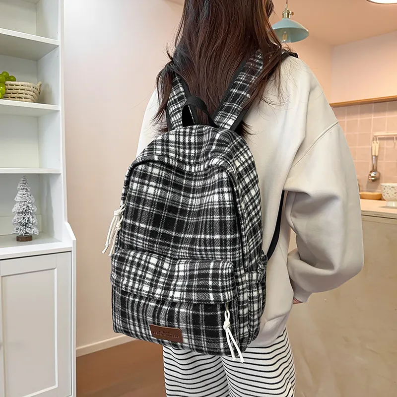 WICKBUEN Woolen Backpack Small Size Unisex Multicolor-9