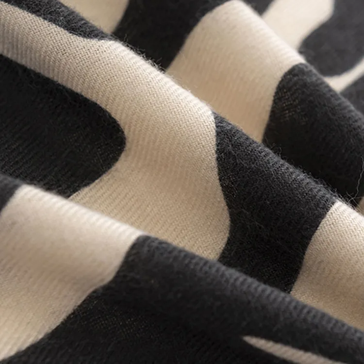 JONNY MOORE Knit Scarves Unisex-1