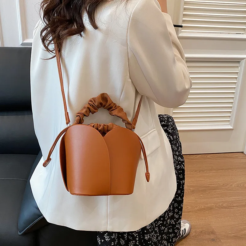 SWIMADE PU One Shoulder Handbag Women's Black/Red/Brown-8