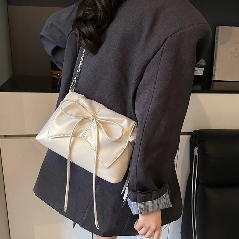 SWIMADE PU Shoulder Bag Regular Women's White/Pink/Black/Silver-5