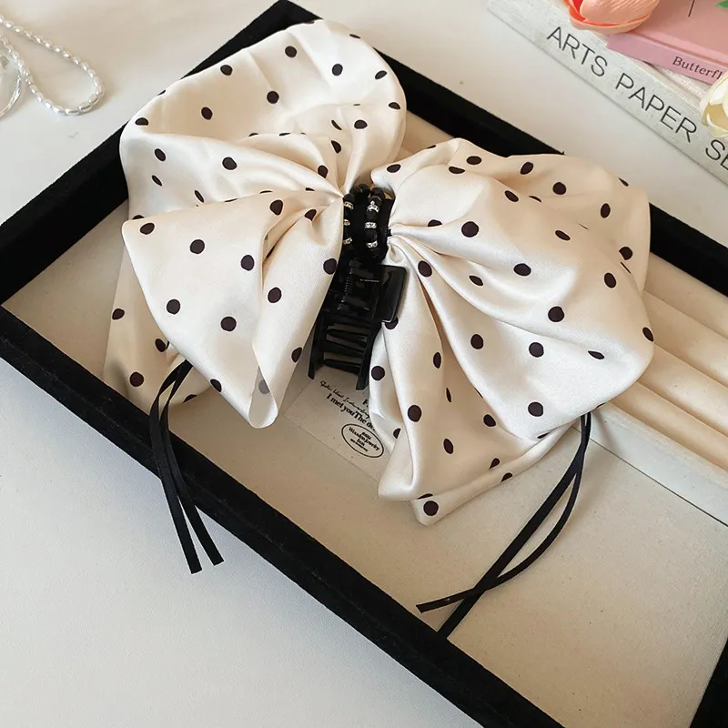 MENGNI Acrylic/Fabric Hair Clips Women's-4