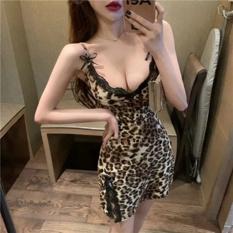 TLXT Nightgown Women's Leopard Print-1