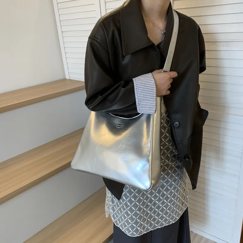 XIANGSU Pu Shoulder Bag Women's White/Silver/Black/Pink-7