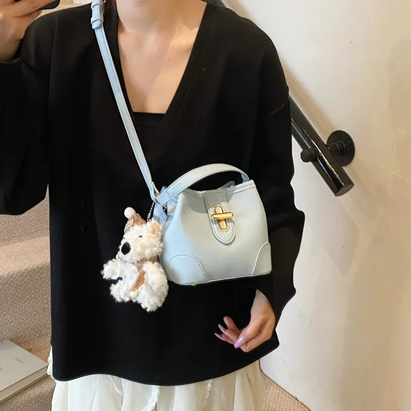 XIANGSU PU Crossbody One Shoulder Handbag Women's White/Black/Yellow/Blue-19
