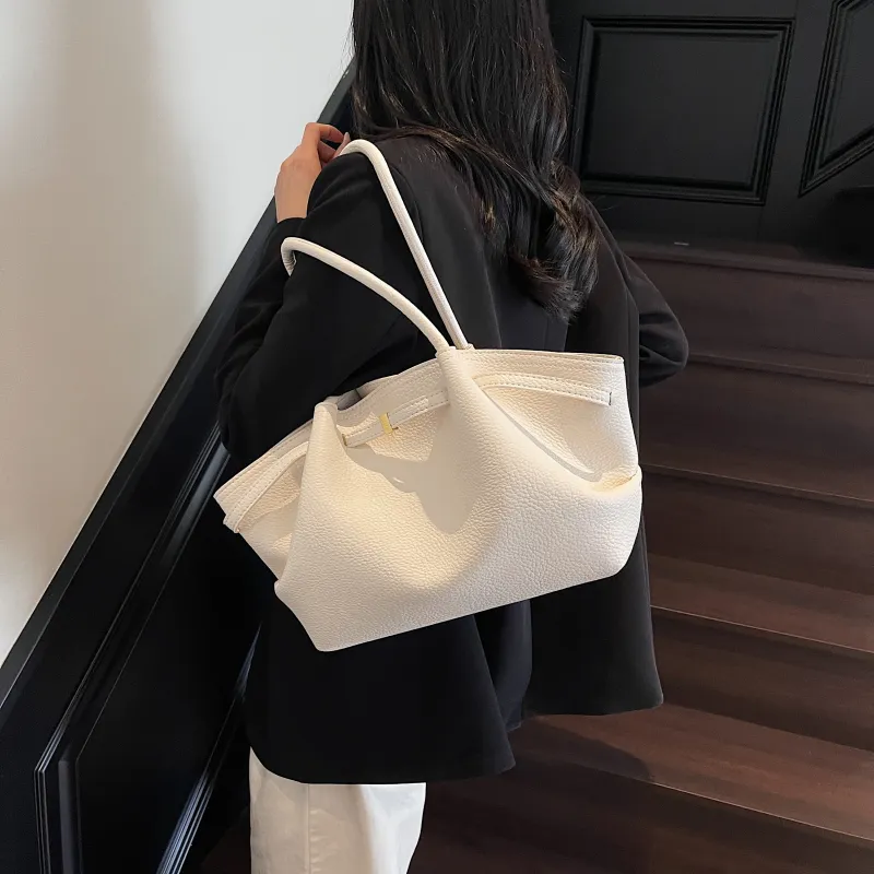 XIANGSU Pu Shoulder Bag Regular Women's White/Black/Red/Khaki/Coffee-1