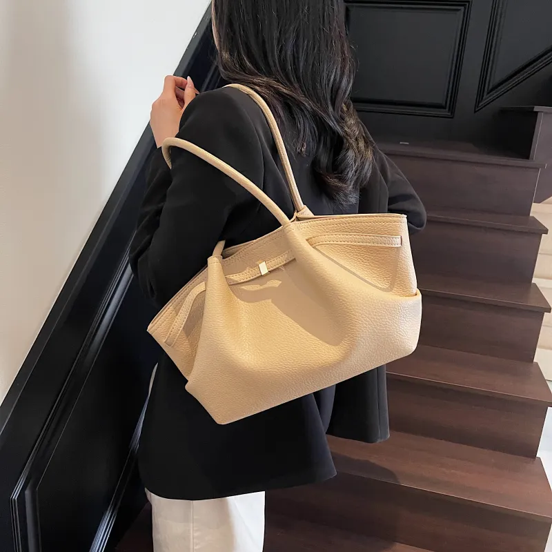 XIANGSU Pu Shoulder Bag Regular Women's White/Black/Red/Khaki/Coffee-19