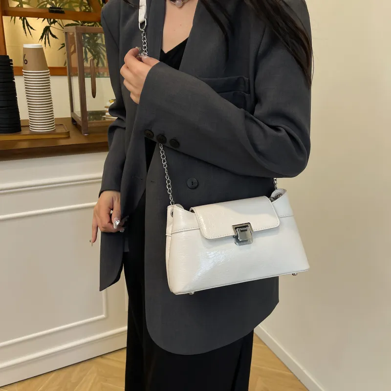 XIANGSU PU Shoulder Bag Women's Ecru/Silver/Black/Red/Pink/Brown-2