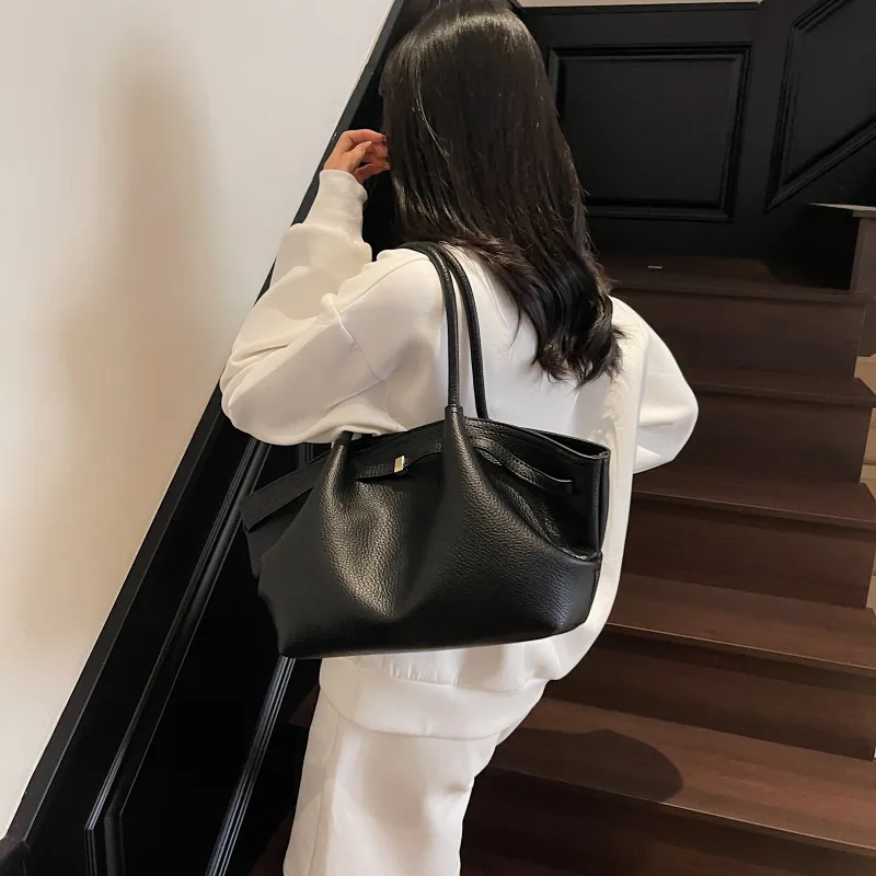 XIANGSU Pu Shoulder Bag Regular Women's White/Black/Red/Khaki/Coffee-8