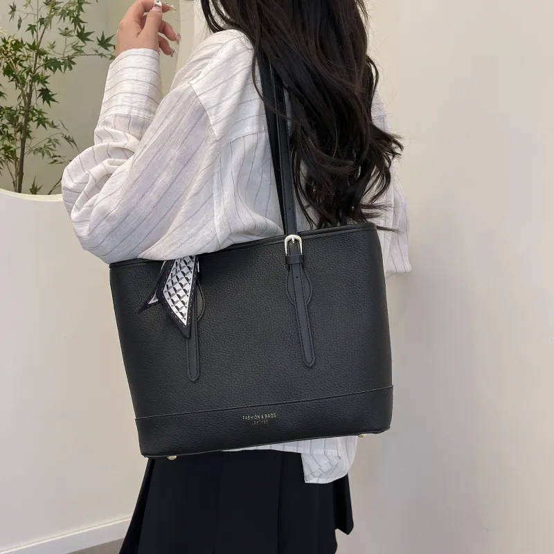 XIANGSU Pu Shoulder Bag Women's White/Black/Khaki/Brown-10