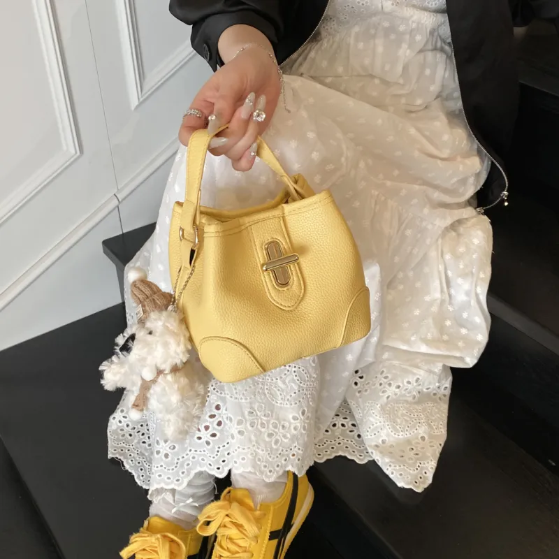 XIANGSU PU Crossbody One Shoulder Handbag Women's White/Black/Yellow/Blue-13