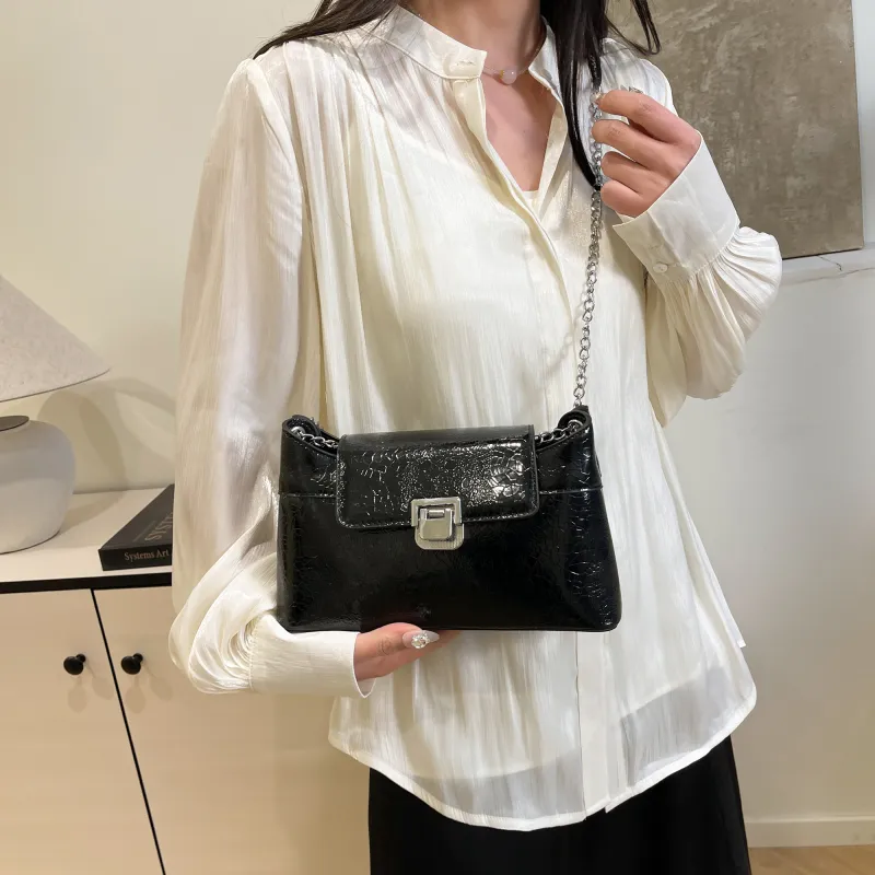 XIANGSU PU Shoulder Bag Women's Ecru/Silver/Black/Red/Pink/Brown-16