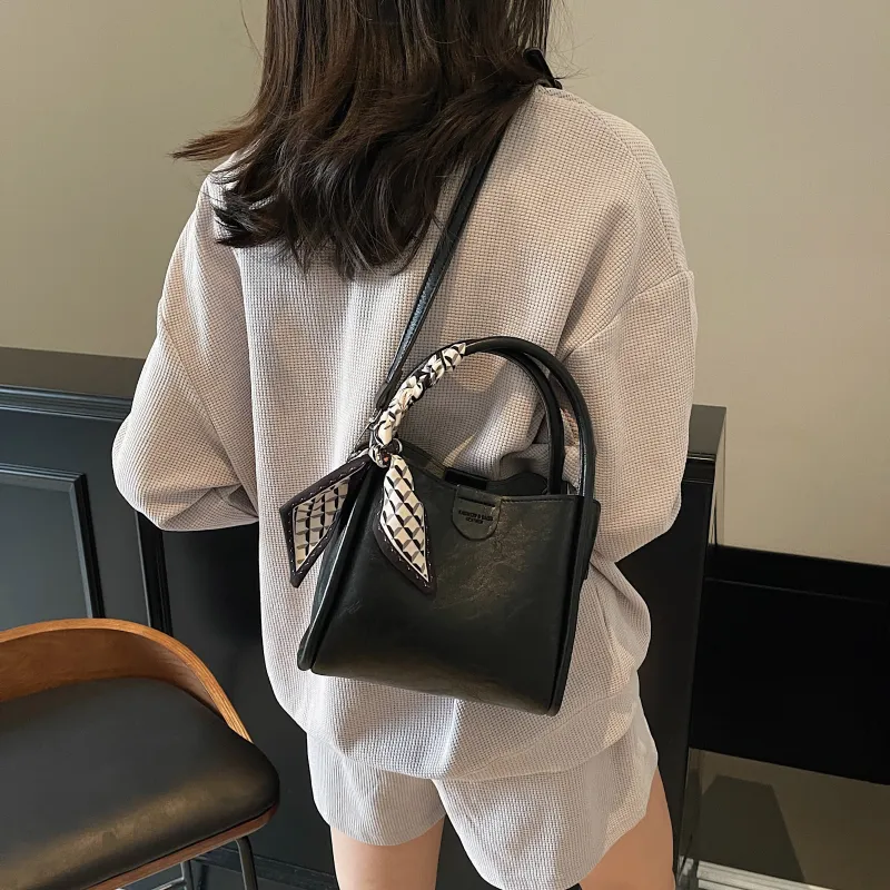 XIANGSU PU Shoulder Bag Women's White/Ecru/Black-13
