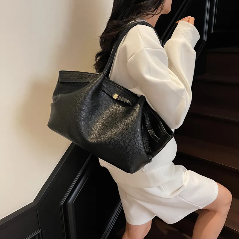 XIANGSU Pu Shoulder Bag Regular Women's White/Black/Red/Khaki/Coffee-10