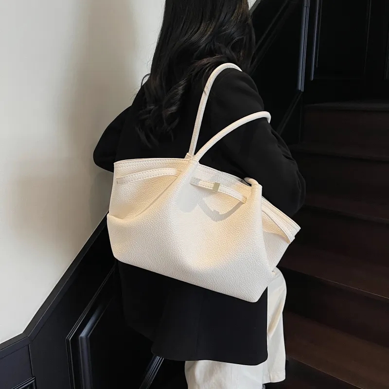 XIANGSU Pu Shoulder Bag Regular Women's White/Black/Red/Khaki/Coffee-2