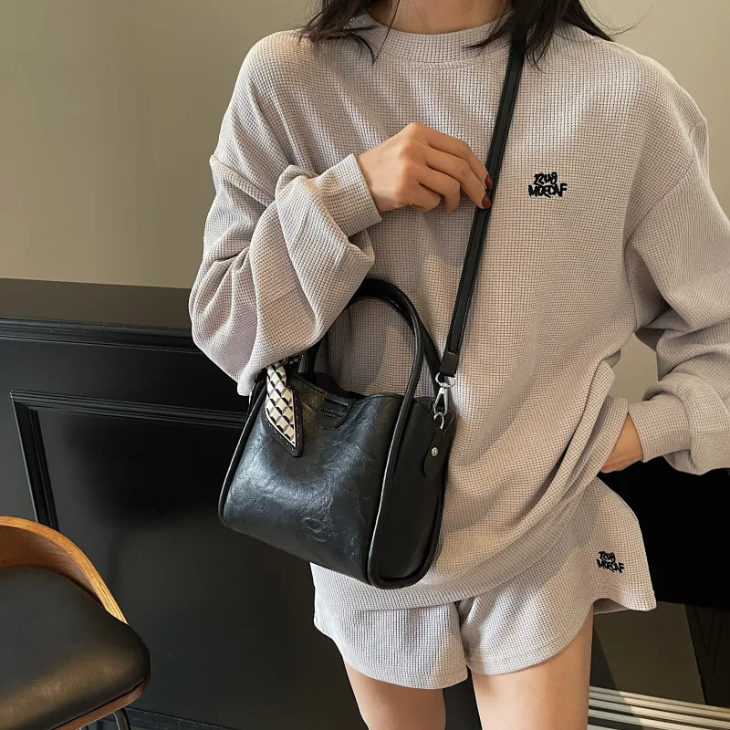 XIANGSU PU Shoulder Bag Women's White/Ecru/Black-16