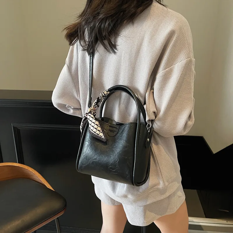 XIANGSU PU Shoulder Bag Women's White/Ecru/Black-15