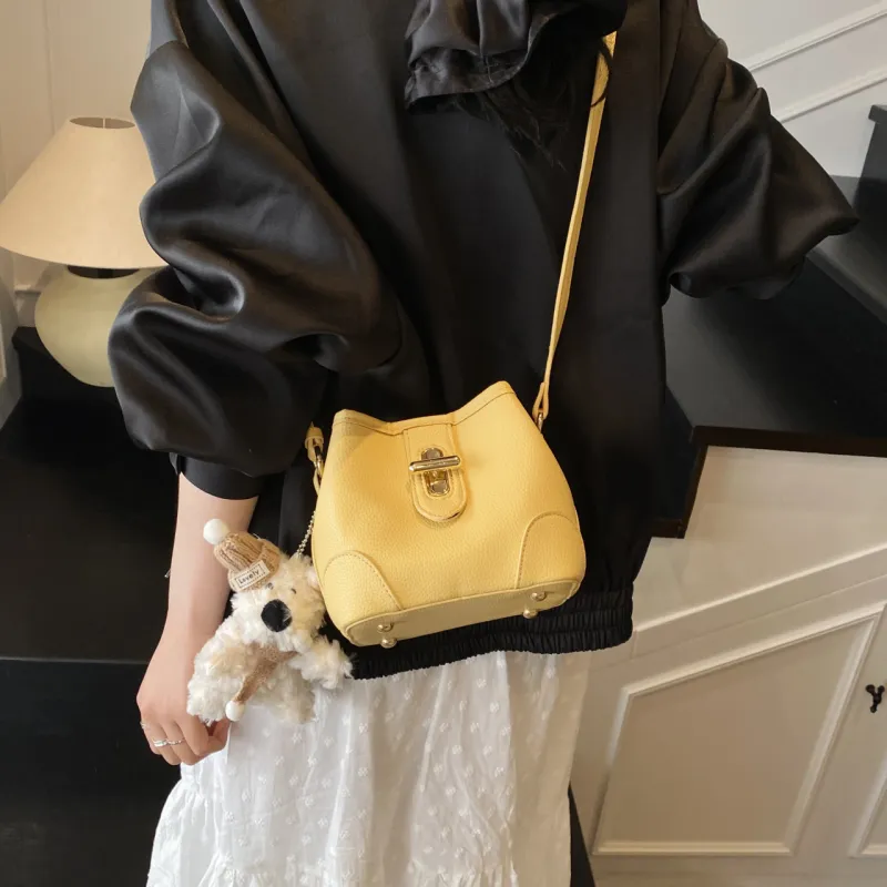 XIANGSU PU Crossbody One Shoulder Handbag Women's White/Black/Yellow/Blue-17