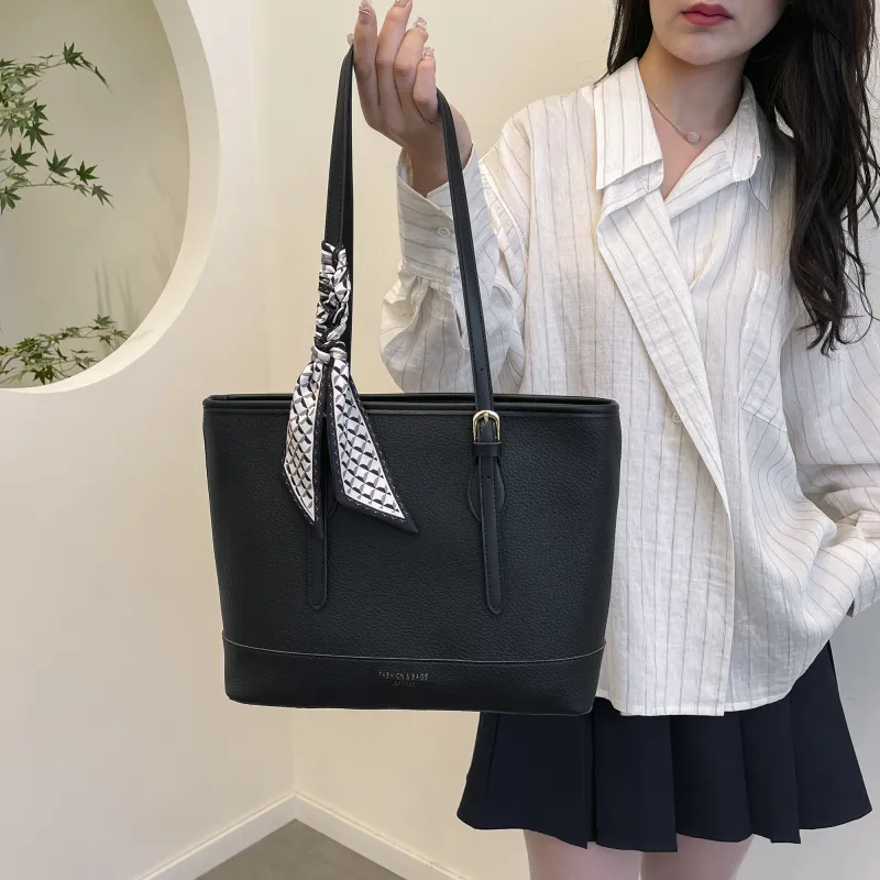 XIANGSU Pu Shoulder Bag Women's White/Black/Khaki/Brown-7