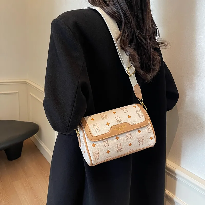 XIANGSU PU Crossbody Bag Shoulder Bag Regular Women's Pink/Black & White/Black/Ecru/Brown-17