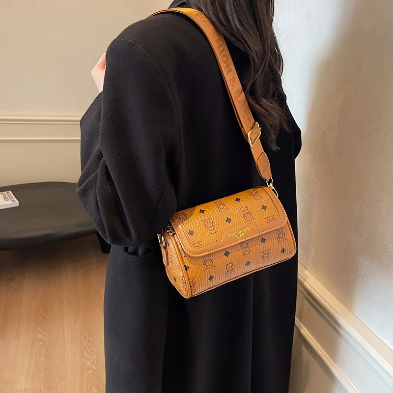 XIANGSU PU Crossbody Bag Shoulder Bag Regular Women's Pink/Black & White/Black/Ecru/Brown-23