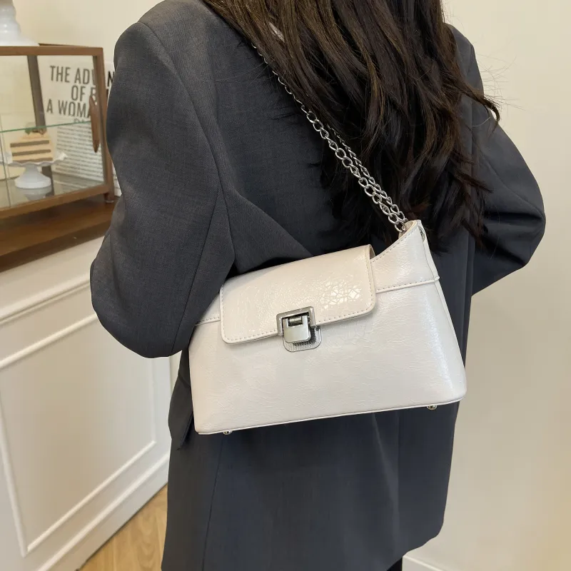 XIANGSU PU Shoulder Bag Women's Ecru/Silver/Black/Red/Pink/Brown-1