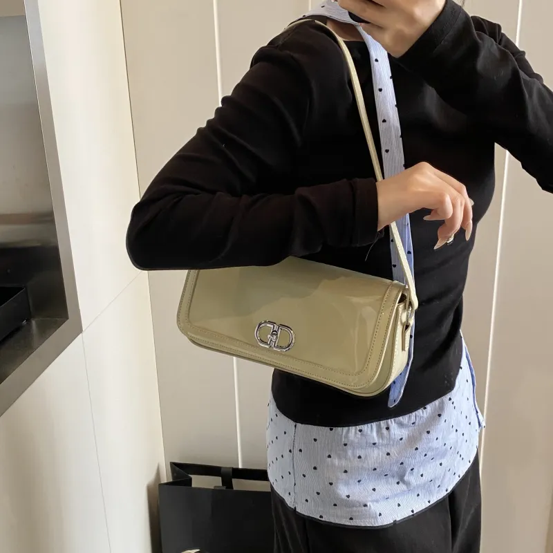XIANGSU PU Shoulder Bag Regular Women's White/Silver/Black/Pink/Green/Red-34