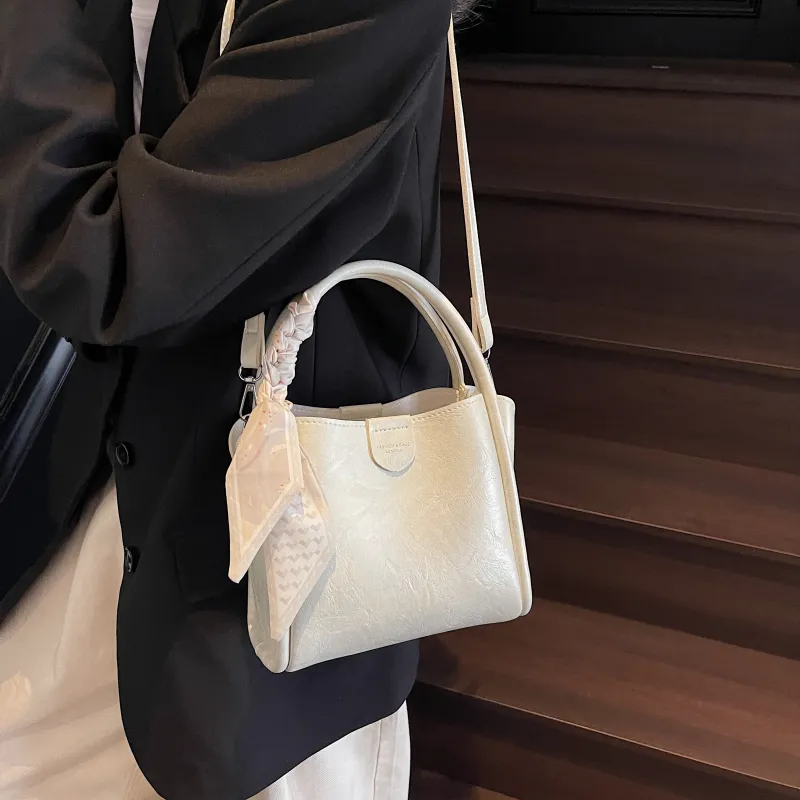 XIANGSU PU Shoulder Bag Women's White/Ecru/Black-10