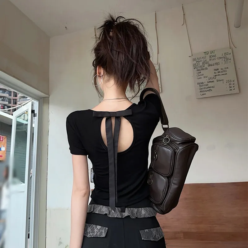 ERIRI Regular T Shirt Women's Black-4