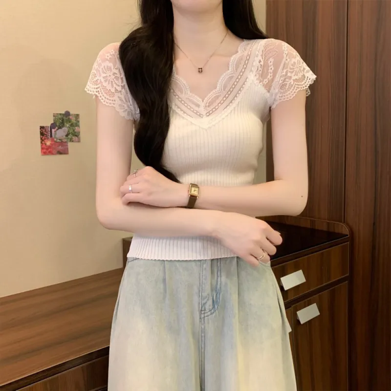 ERIRI Flutter Sleeve T Shirt Women's-1