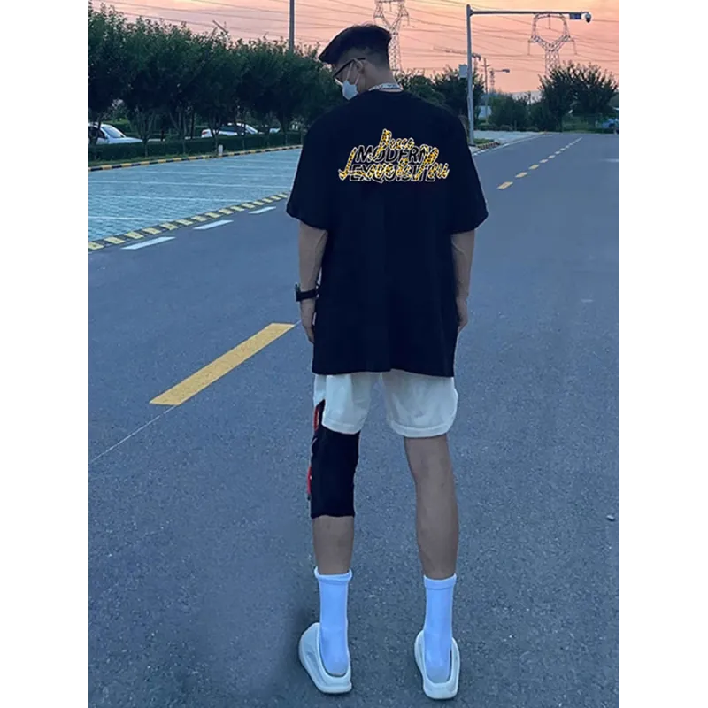 Hypeyourself T Shirts Unisex Black-4
